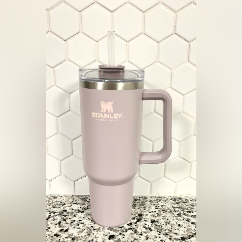 Stanley ABALONE (light purple/lavender) Rare Color 40oz Adventure Quencher NIB